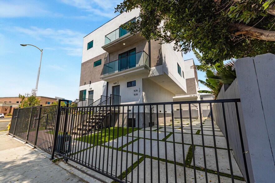 More Photos Of 1636 Longwood Ave, Los Angeles Apartments For Sale
