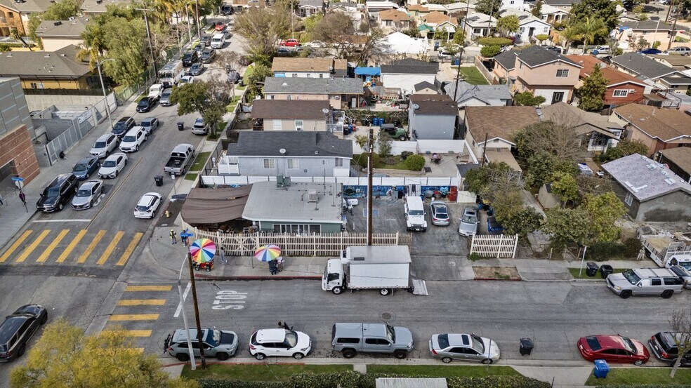 Primary Photo Of 920 N Bonnie Beach Pl, Los Angeles Freestanding For Sale