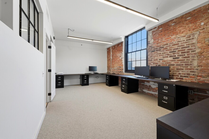 More Photos Of 1523 N Front St, Philadelphia Office For Lease