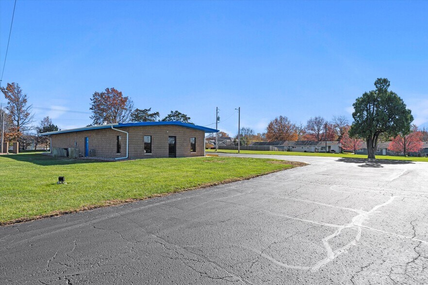 More Photos Of 502 W Markey Rd, Belton Medical For Sale