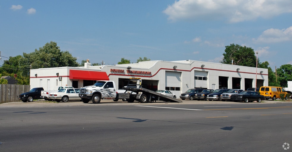 Primary Photo Of 921 Winchester Rd, Lexington General Retail For Sale