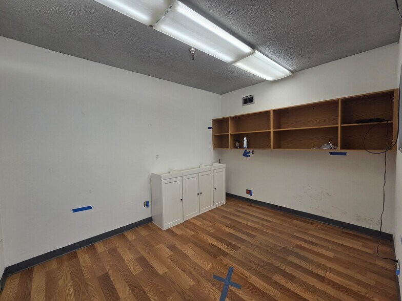 More Photos Of 3935 9th Ave S, Seattle Warehouse For Lease