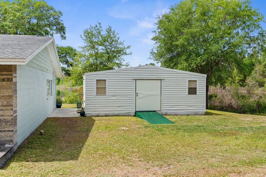 More Photos Of 14231 Old Mission Rd, Dade City Religious Facility For Sale
