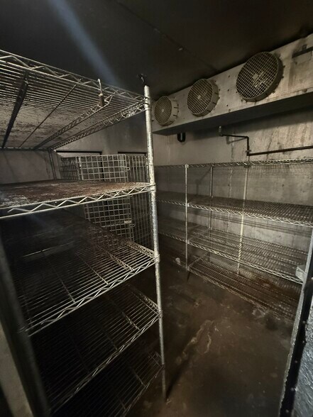 More Photos Of 4219 E Waterloo Rd, Stockton Hotel For Sale