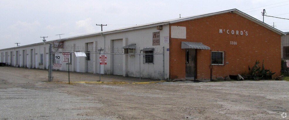 More Photos Of 5566 Ayers St, Corpus Christi Manufacturing For Sale
