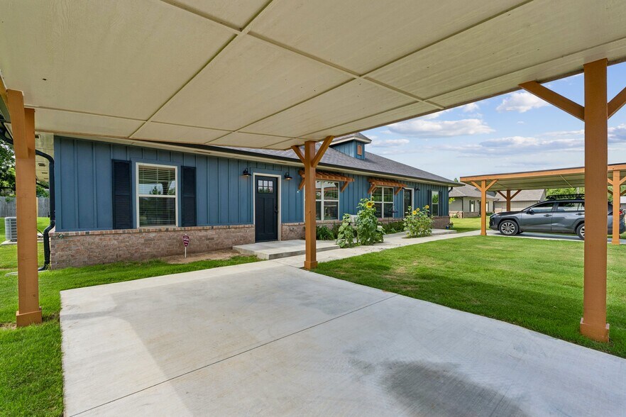 More Photos Of 11514-11529 Cottage Ln, Jones Apartments For Sale