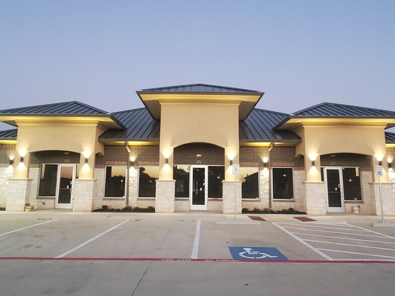 More Photos Of 25663 Smotherman Rd, Frisco Medical For Sale