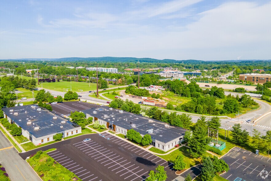 More Photos Of 999 Old Eagle School Rd, Wayne Office For Lease