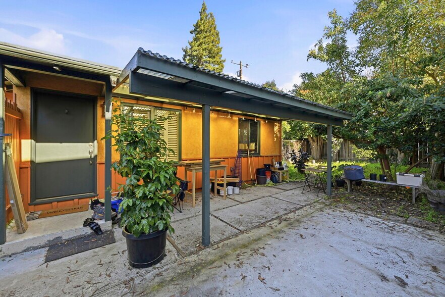 More Photos Of 339 Waverley St, Menlo Park Multifamily For Sale