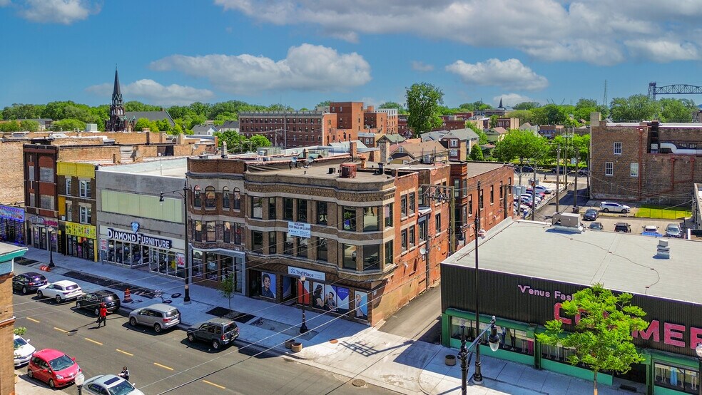 More Photos Of 9139 S Commercial Ave, Chicago General Retail For Lease