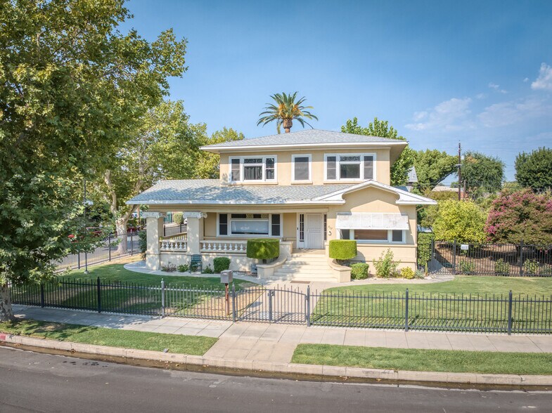 More Photos Of 807 N Van Ness Ave, Fresno Office Residential For Sale