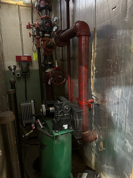 More Photos Of 5 Pruyn's Island Dr, Glens Falls Unknown For Lease