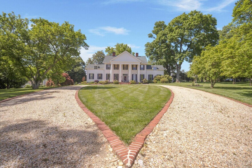 More Photos Of 1902 Jefferson Pike, Brunswick Lodge Meeting Hall For Lease