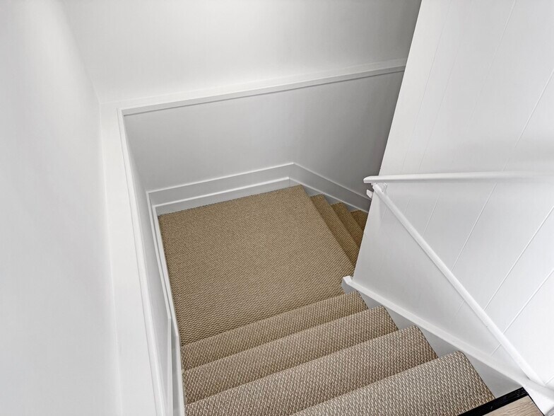 More Photos Of 364 Regent St, Orillia Religious Facility For Sale