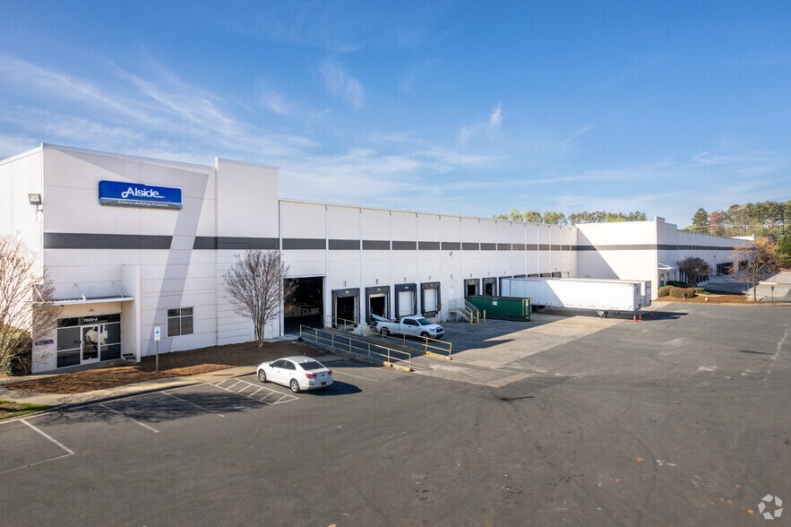 More Photos Of 7224 Statesville Rd, Charlotte Unknown For Lease