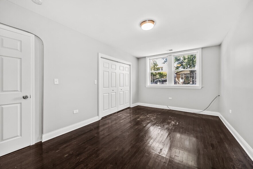 More Photos Of 2209 N Mango Ave, Chicago Apartments For Sale