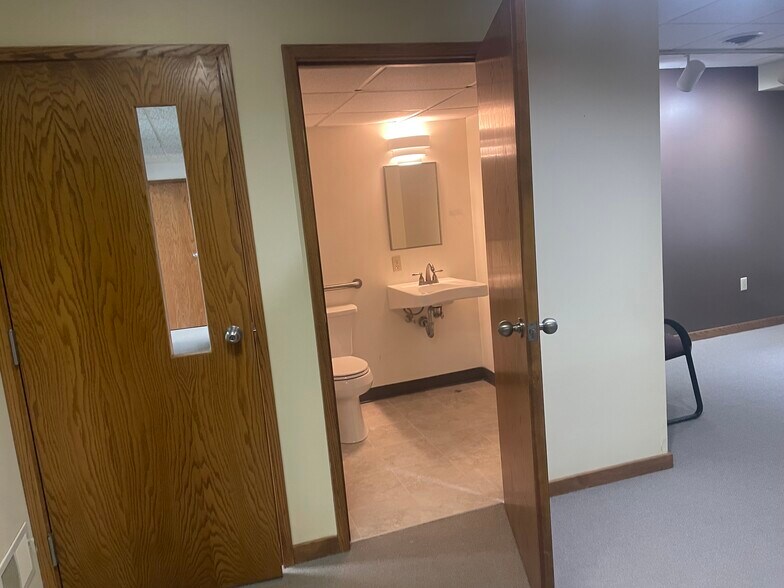 More Photos Of 3949 S Atherton St, State College Medical For Lease