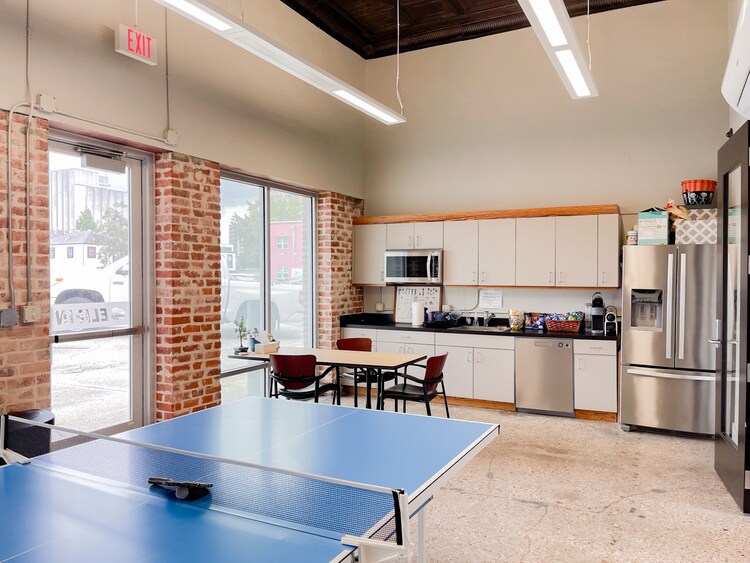 More Photos Of 640 Main St, Baton Rouge Storefront Retail Residential For Lease