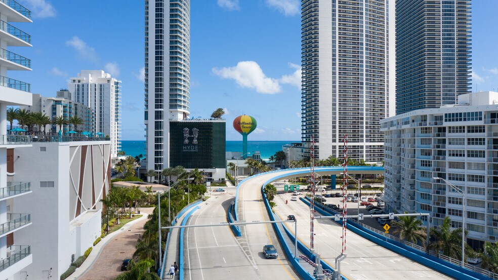 More Photos Of 4010 S Ocean Dr, Hollywood Hotel For Lease