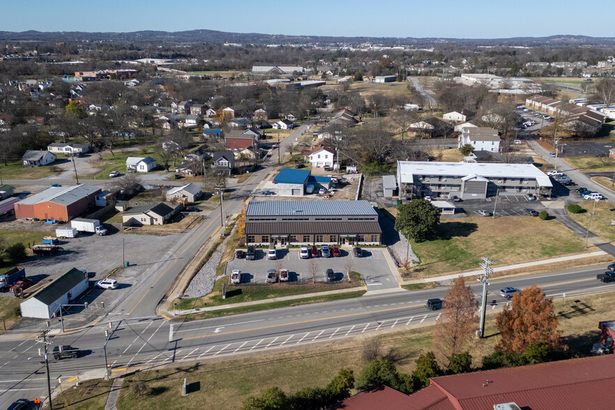 More Photos Of 802 N Cumberland St, Lebanon Light Distribution For Lease