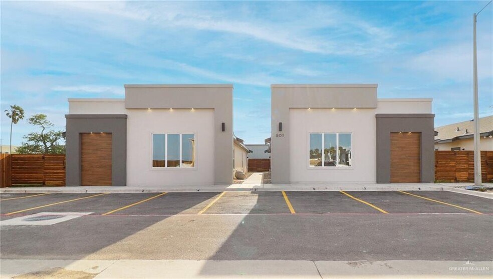 Primary Photo Of 519 Coves Ln, Weslaco Apartments For Sale