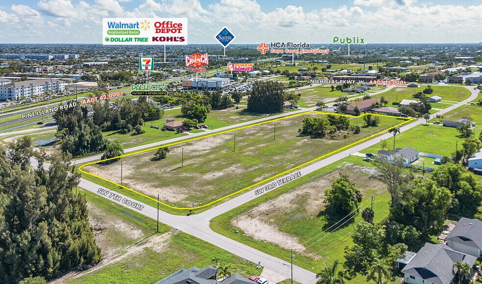 Primary Photo Of 720 SW 3rd St, Cape Coral Land For Sale