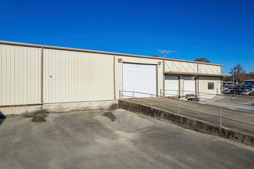 More Photos Of 75 United Dr, Jackson Warehouse For Sale