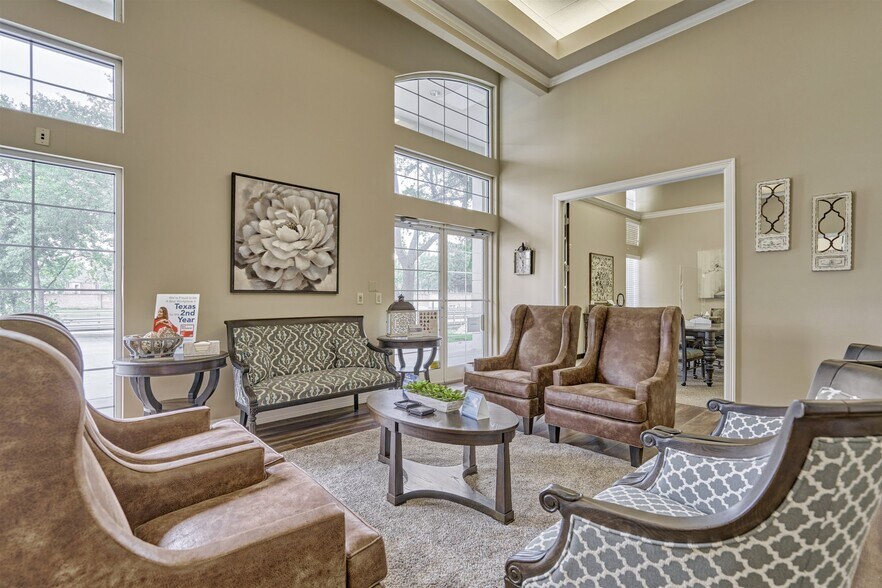 More Photos Of 8201 Cypresswood Dr, Spring Unknown For Lease