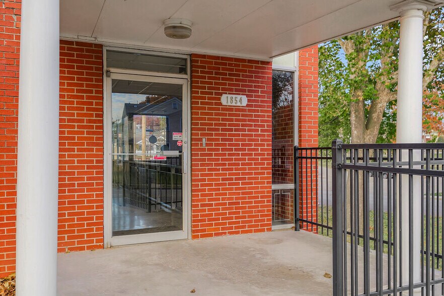 More Photos Of 1854 Minnesota Ave, Kansas City Office Residential For Sale