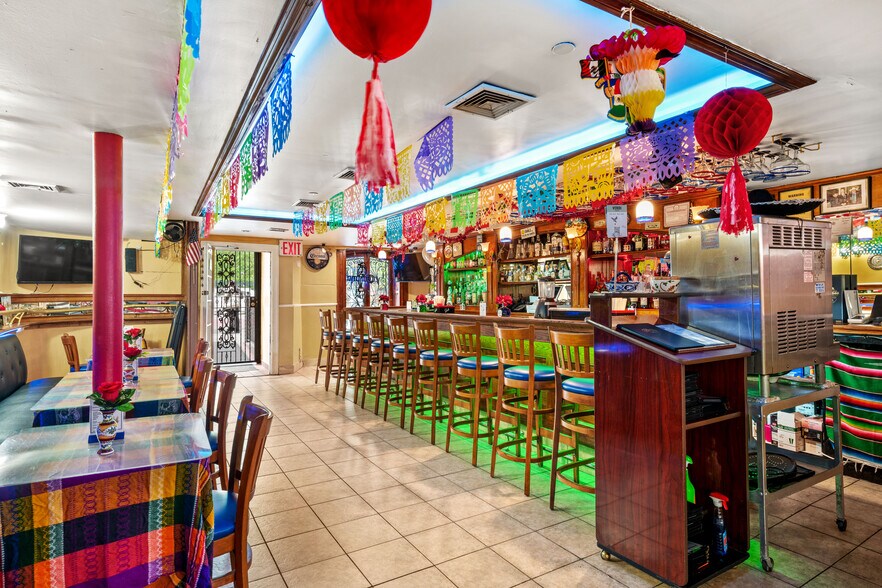 More Photos Of 358 W 23rd St, New York Multifamily For Sale