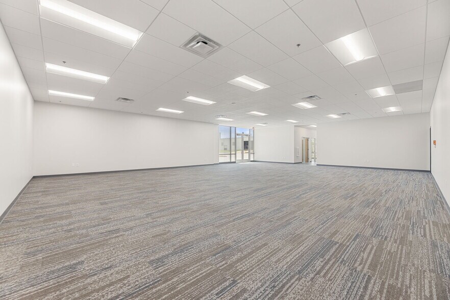 More Photos Of 3301 Enterprise Dr, Rowlett Warehouse For Sale