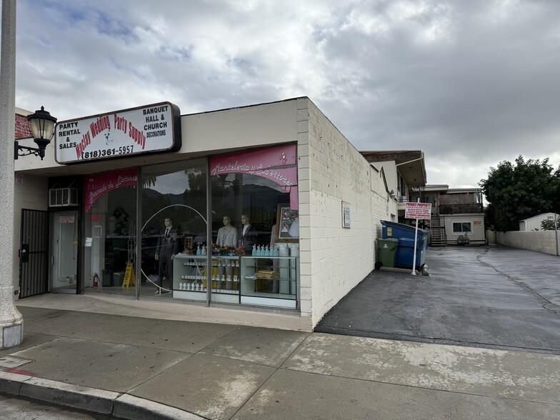 More Photos Of 606 N Maclay Ave, San Fernando Apartments For Sale