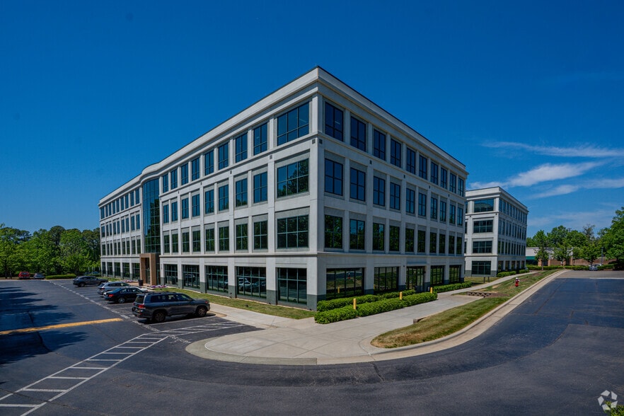 More Photos Of 8020 Arco Corporate Dr, Raleigh Unknown For Lease