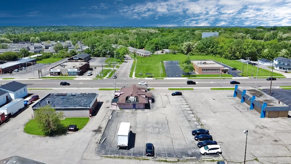 More Photos Of 6028 N Dixie Dr, Dayton Bar For Sale