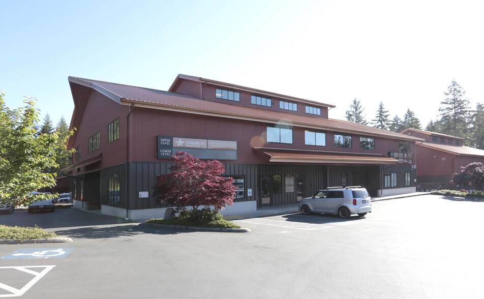 More Photos Of 9431 Coppertop Loop NE, Bainbridge Island Medical For Lease