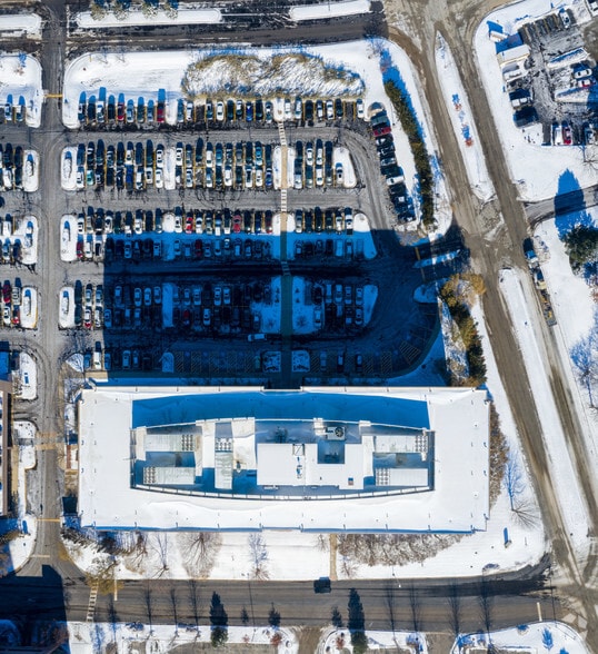 More Photos Of 3 Lincoln Centre, Oakbrook Terrace Office For Lease
