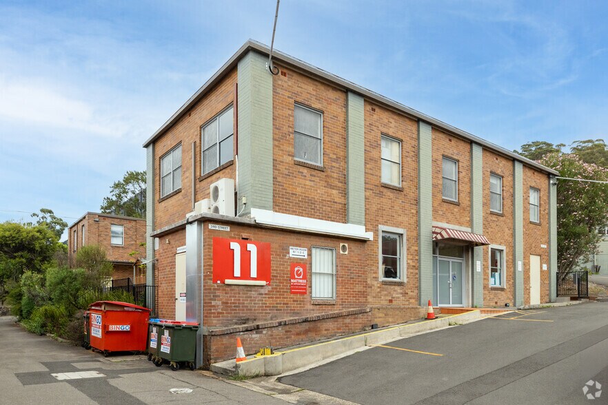 More Photos Of 106 Old Pittwater Rd, Brookvale Unknown For Lease