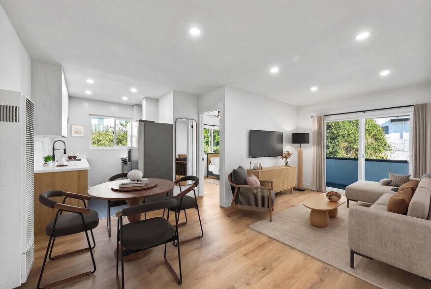 More Photos Of 5642 Lexington Ave, Los Angeles Apartments For Sale