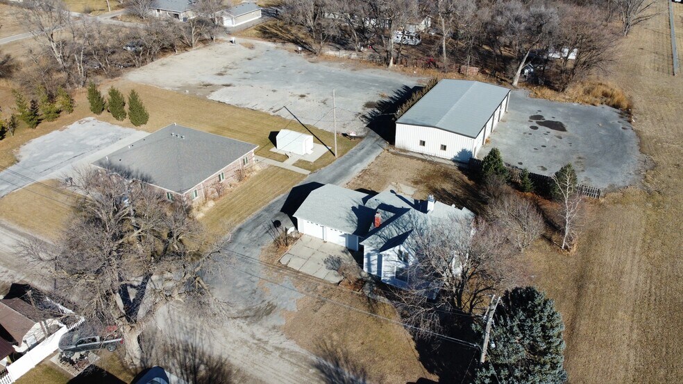 More Photos Of 919 S Pine St, Norfolk Flex For Sale