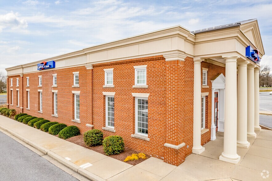 More Photos Of 1305 W 7th St, Frederick Unknown For Lease