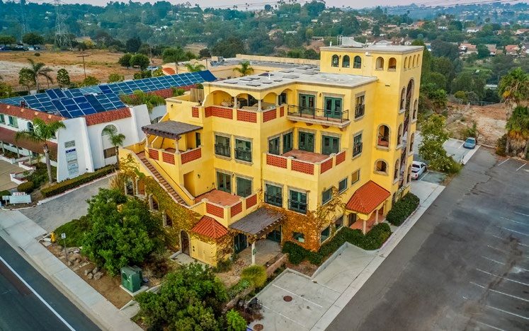 More Photos Of 2180 S El Camino Real, Oceanside Office For Sale