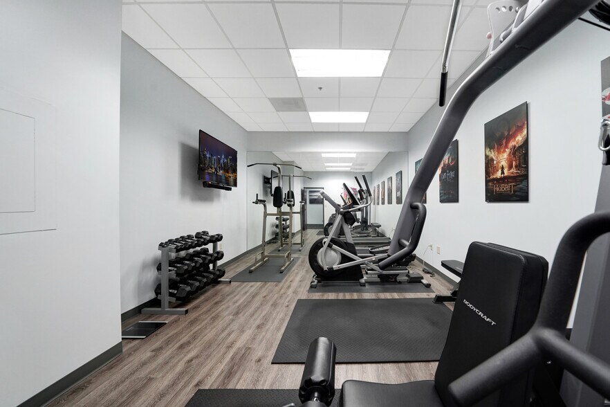 More Photos Of 181 S Old Springs Rd, Anaheim Loft Creative Space For Lease