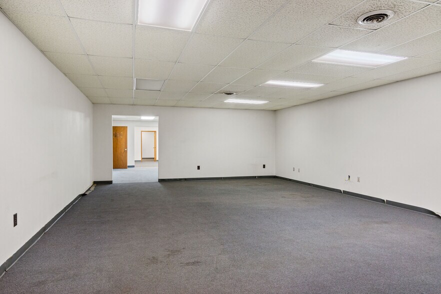 More Photos Of 1430 N Second St, Wisconsin Rapids Manufacturing For Lease