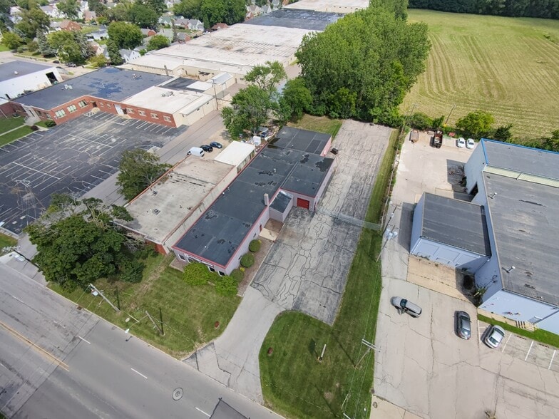 More Photos Of 300 N Westwood Dr, Toledo Manufacturing For Sale