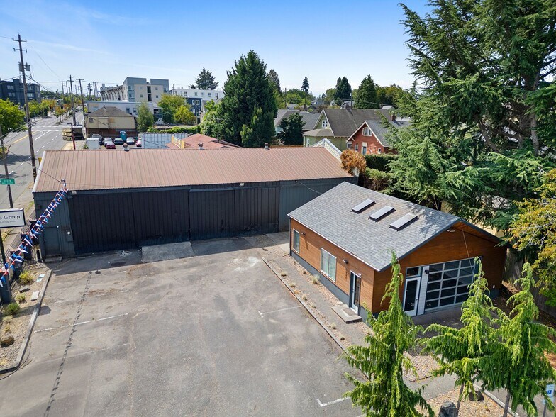More Photos Of 6931 NE Martin Luther King Jr Blvd, Portland Auto Repair For Sale