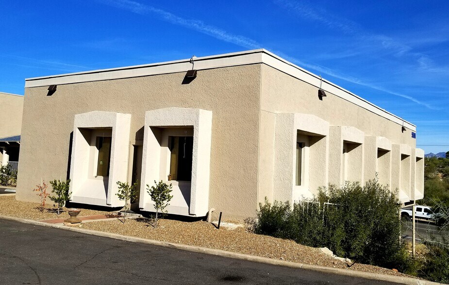 More Photos Of 5501 N Oracle Rd, Tucson Medical For Lease