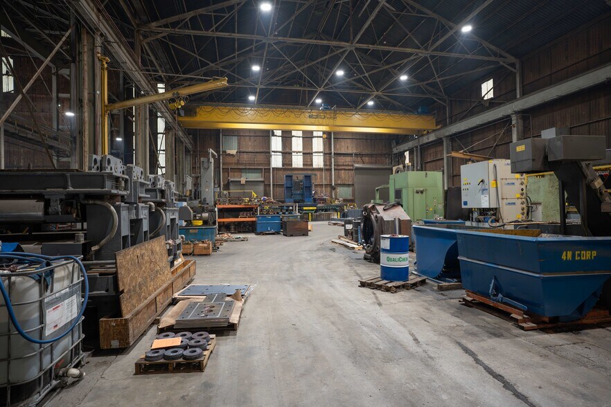 More Photos Of 347 E Industrial Dr, Titusville Industrial For Sale
