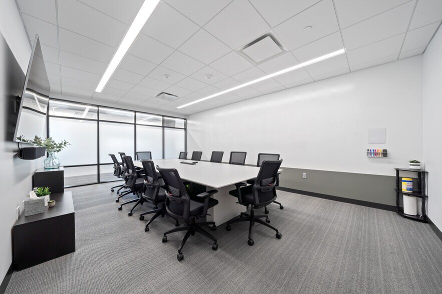 More Photos Of 7620 Guadalupe St, Austin Office For Lease