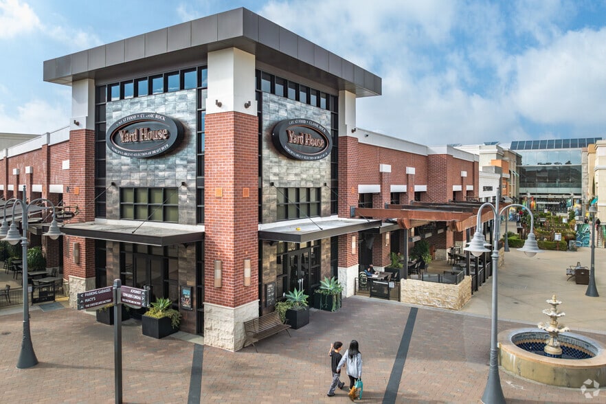 More Photos Of 40820 Winchester Rd, Temecula General Retail For Lease