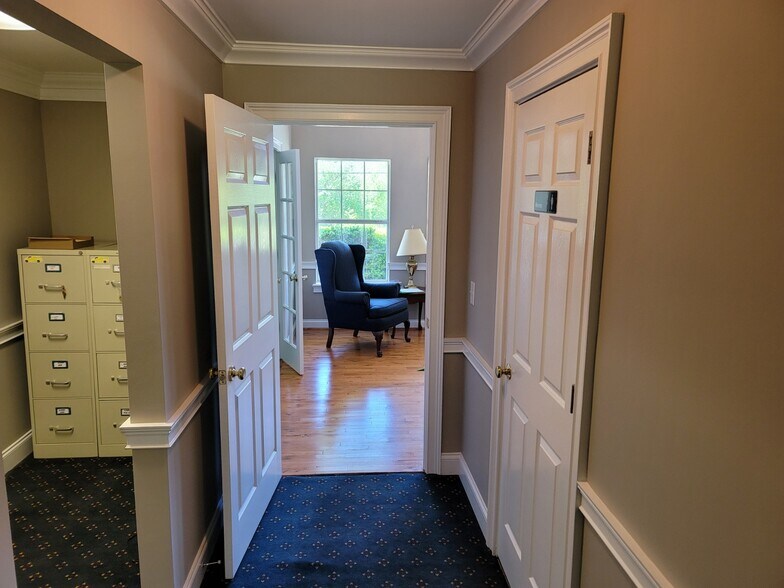 More Photos Of 1250 441 Historic Hwy, Demorest Office Residential For Sale